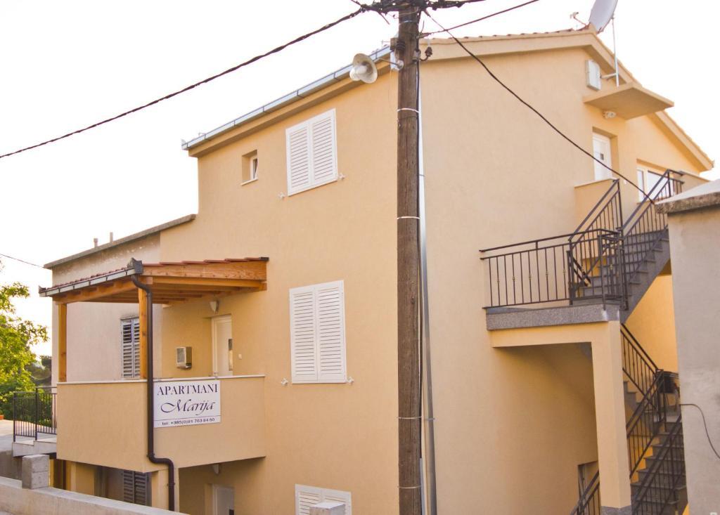 Apartments Maria Trogir Exterior foto